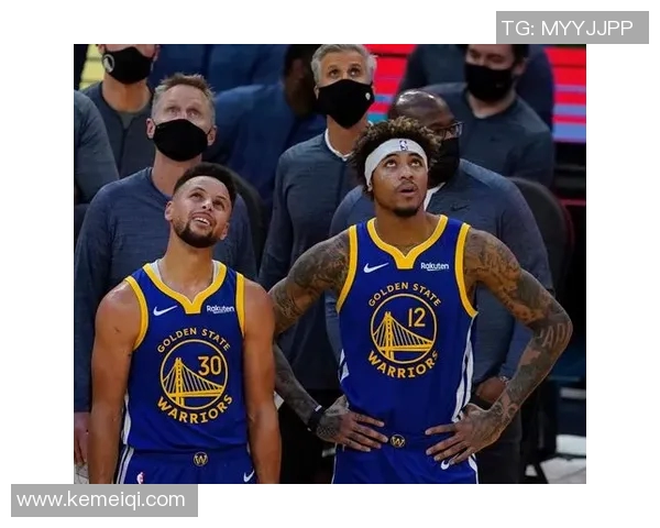 莱昂纳德带领球队挑战勇士再度上演激烈对决引发球迷热议