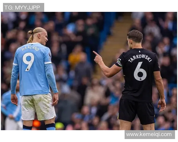 埃弗顿与曼城比赛改期最新消息及影响分析