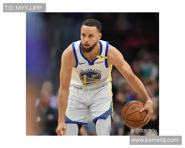 库里三分球总数突破四千大关创历史第一人新神迹再现篮球传奇