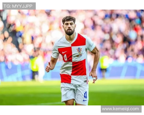 格瓦迪奥尔：年轻天才后卫如何在国际舞台上崭露头角与成就辉煌