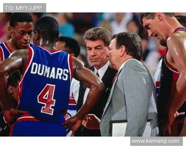 哈德森的传奇之路：从默默无闻到篮球巨星的成长历程