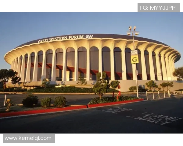 快船新球馆揭晓2025年正式迁出斯台普斯中心迎新篇章