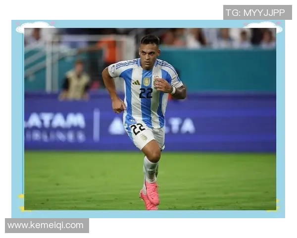 马丁内斯的传奇人生与足球生涯背后的故事揭秘 马丁内斯的传奇人生与足球生涯背后的故事揭秘