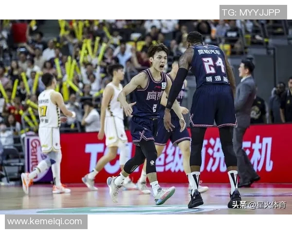 2021年CBA季后赛广州队对阵北京队精彩回顾与赛后分析 2021年CBA季后赛广州队对阵北京队精彩回顾与赛后分析