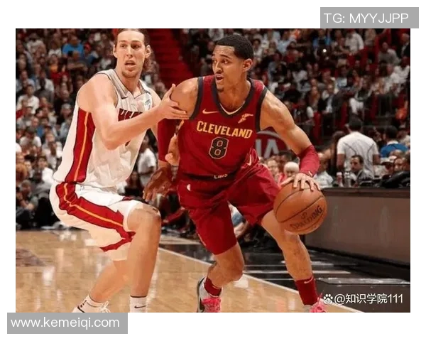 乔丹克拉克森在NBA赛场上的精彩表现与未来发展潜力分析