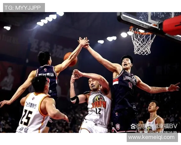 上海篮球队的快速转换战术分析与得失评估