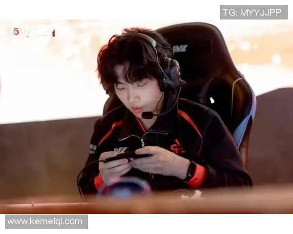 和平精英团队协作新纪录FPX战队强势崛起引发热议MBA